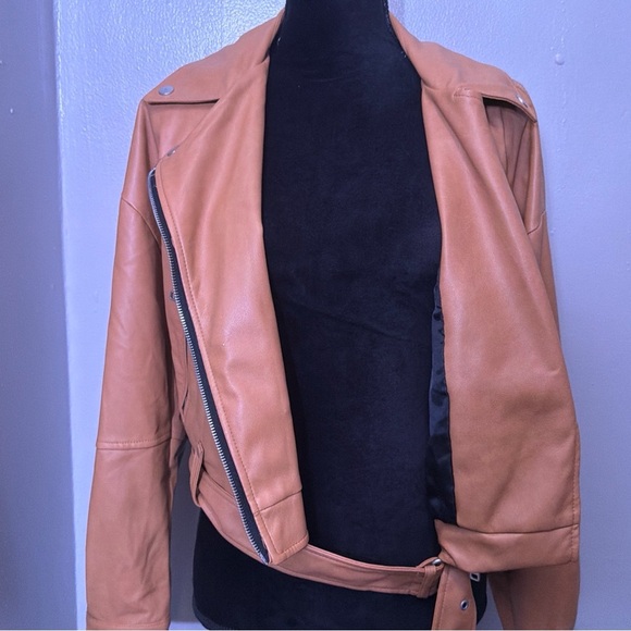 Women's Avec Les Filles Jacket – Camel synthetic leather biker style - Picture 10 of 12